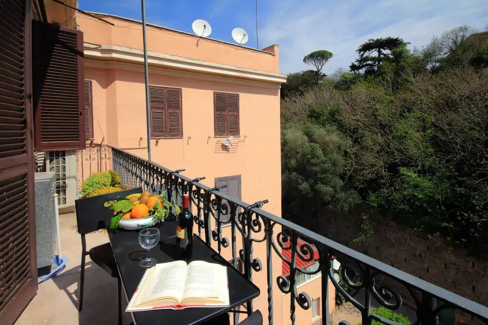 Sleep in Italy - SpanishSteps Apartments