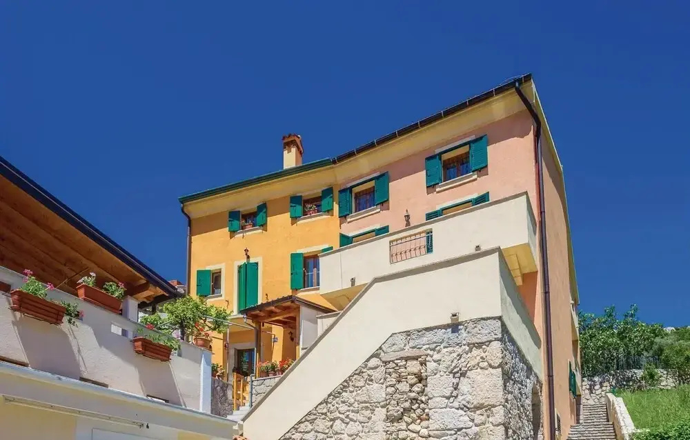 Nice Home in Draga Bascanska With Wifi and 5 Bedrooms