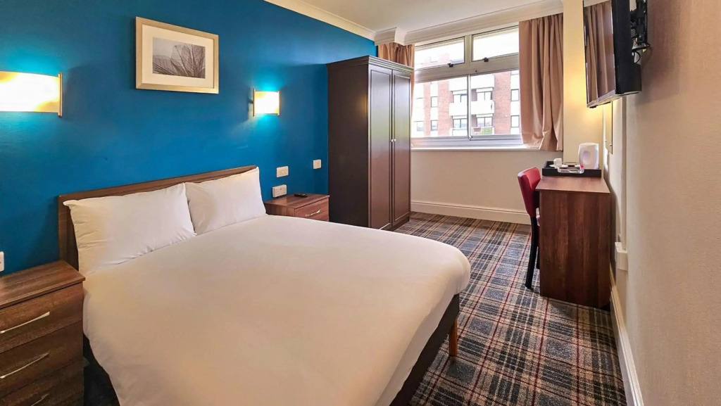 Hampstead Britannia Hotel — фото