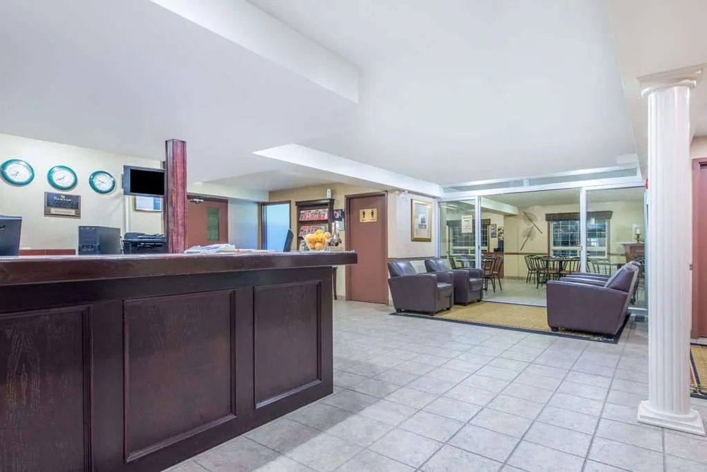 Gold Circle Inn — 2