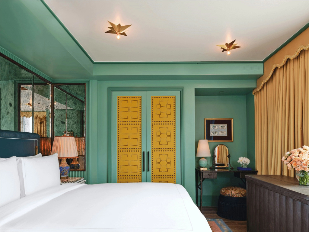 Отель The Fifth Avenue Hotel в Нью-Йорке
