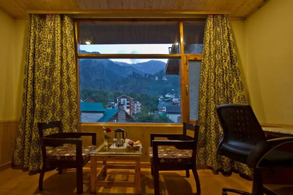 Superior Double room (full double bed)