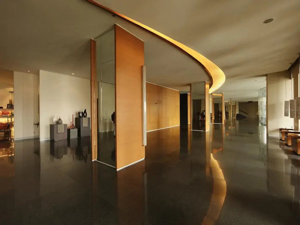 Mövenpick Hotel Jakarta City Centre - фото 17