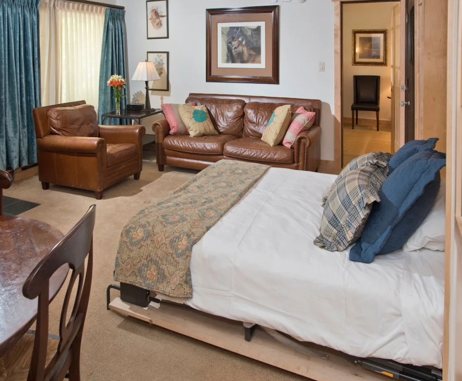 The Lodge at Vail by null
