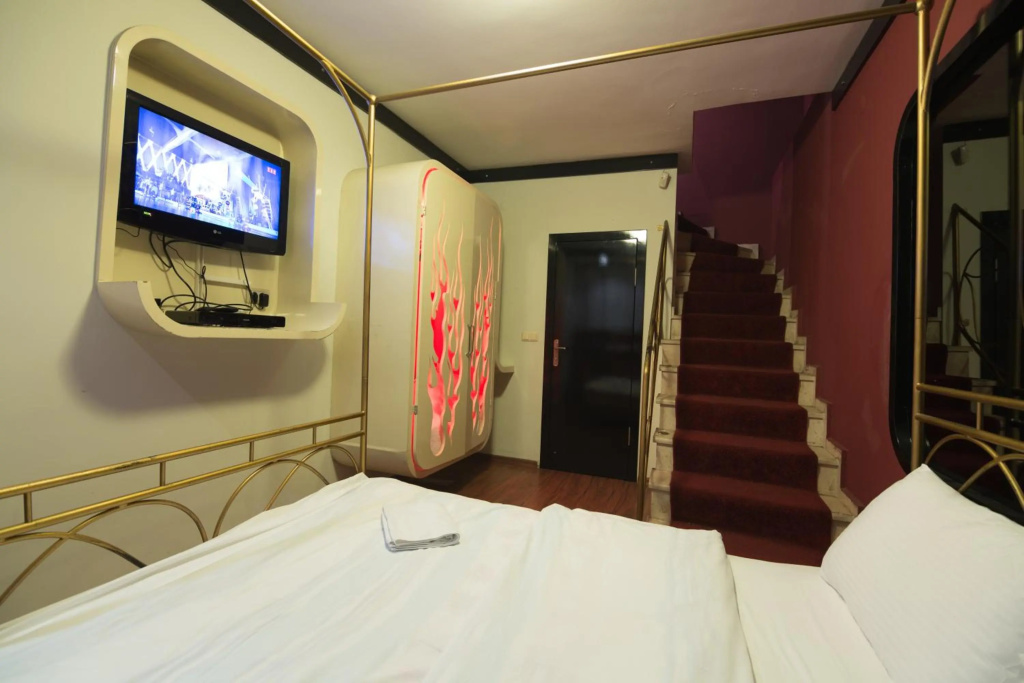 Отель Element Suites в Стамбуле