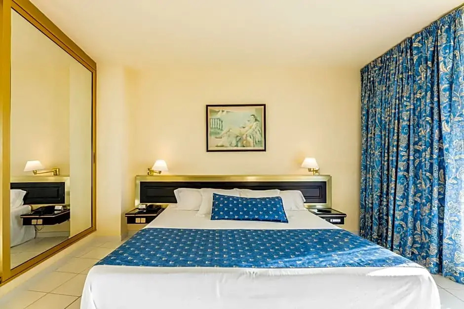 Mediterranean Palace - Chambres