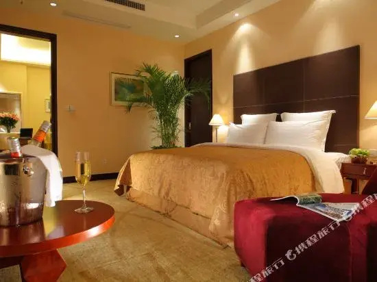 Yaojiang New Century Grand Hotel — 2