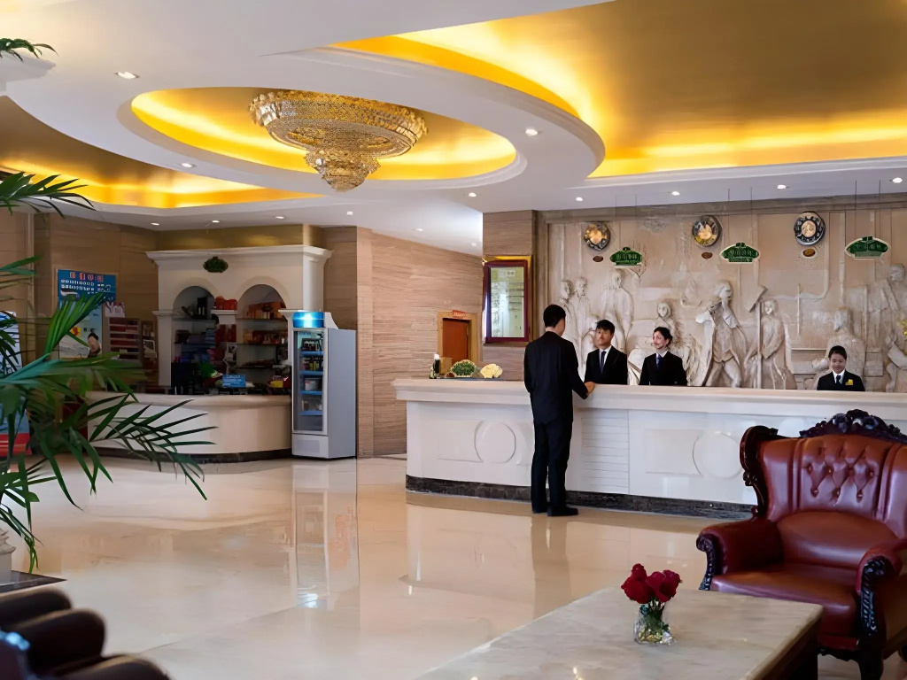 Vienna Hotel Shenzhen Pinghu Center Metro Station - Général