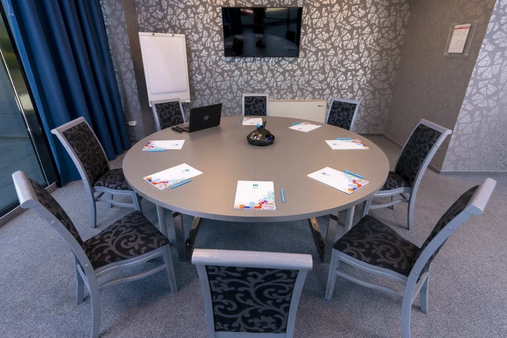 West City Hotel - фото 12