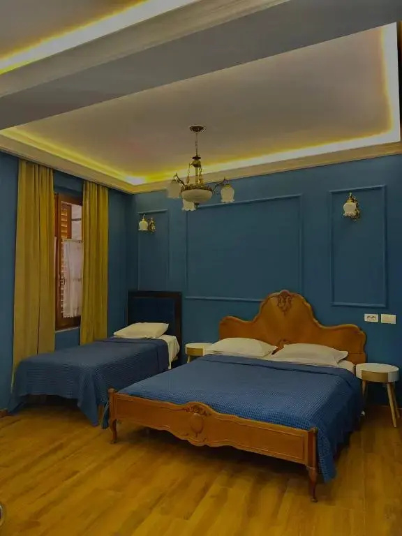 Deluxe Triple room