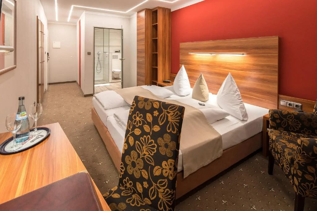 Comfort Double room (full double bed)