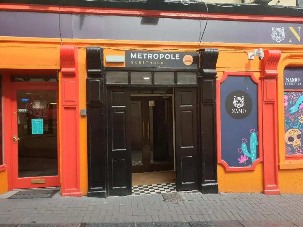The Metropole - Chambres