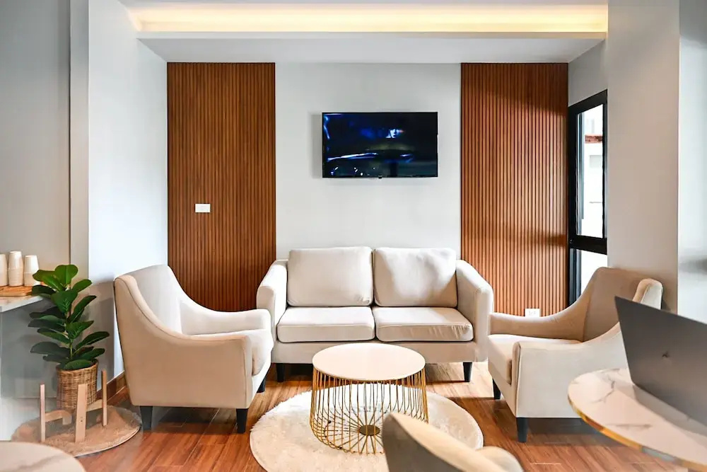 You Hotel — фото
