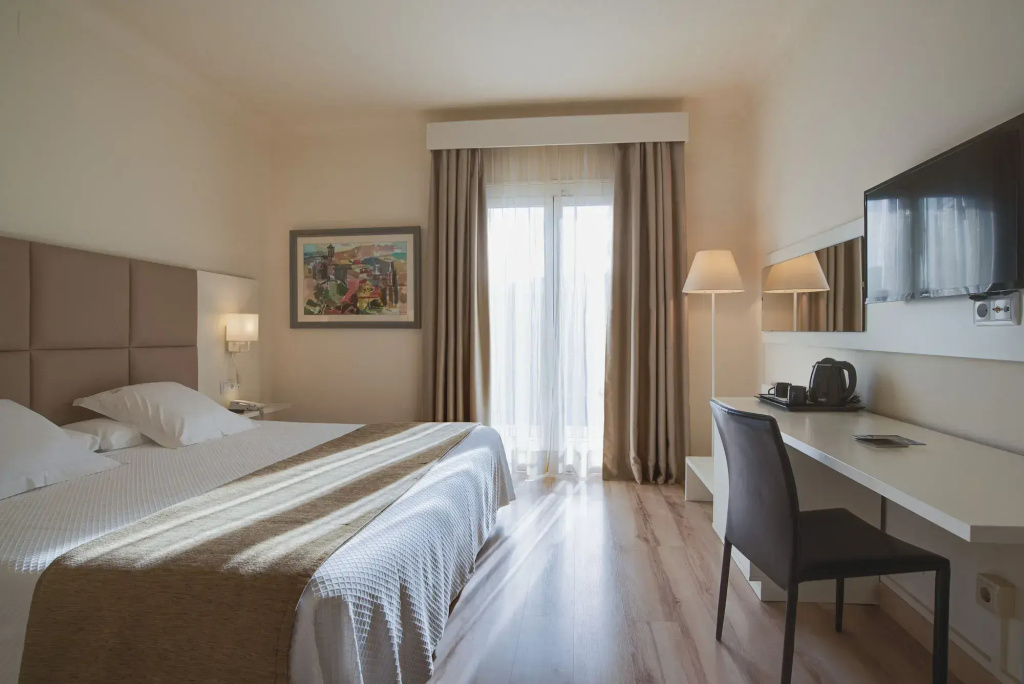 Hotel Pirineo Figueres by Pierre and Vacances - Général