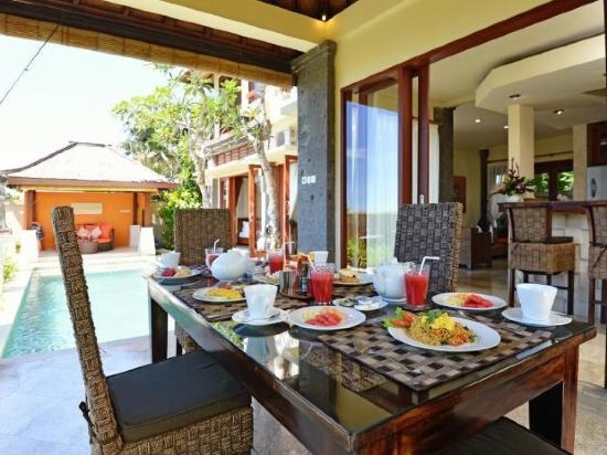 gallery_image_hidden_23