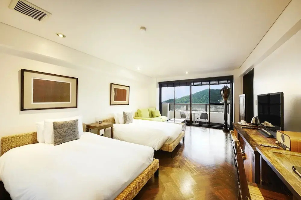 Standard Double room with balcony (twin beds)