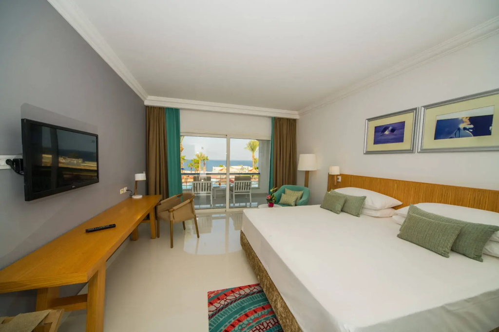 Renaissance Sharm El Sheikh Golden View Beach Resort — фото 6