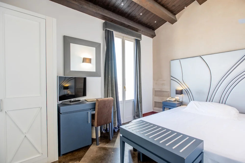 De Stefano Palace - Chambres