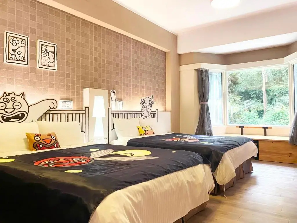 Monster Village Hotel - Chambres