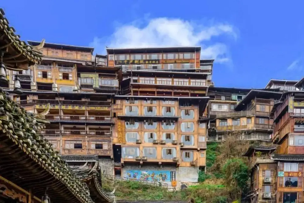 Xijiang Miao Village Homestay Vacation Apartment (Xijiang Qianhu Miao Village Viewing Platform)
