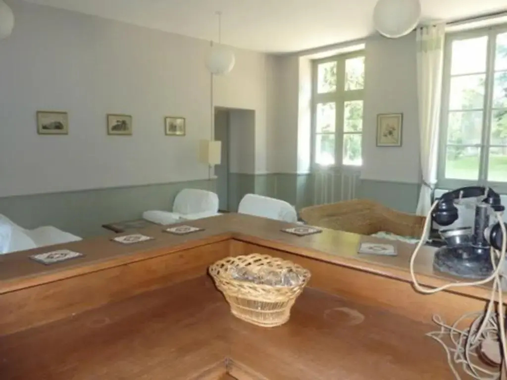 Voir la photo 3 — Gîte Marchenoir, 10 pièces, 15 personnes - FR-1-491-97
