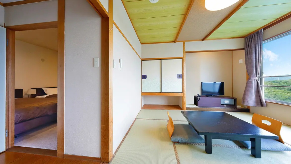 Standard room with ocean view
