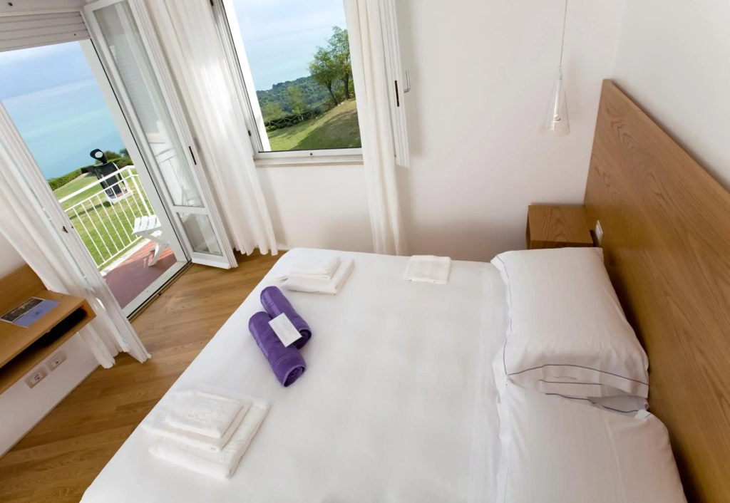 Hotel Emilia - фото 2