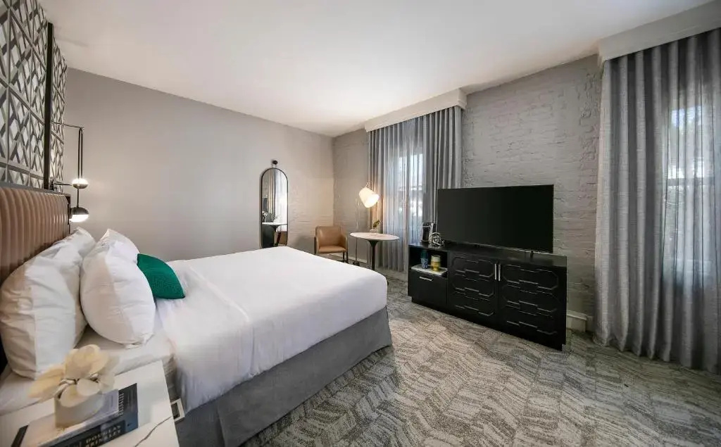 Hotel Virginia Santa Barbara, Tapestry Collection by Hilton - Chambres