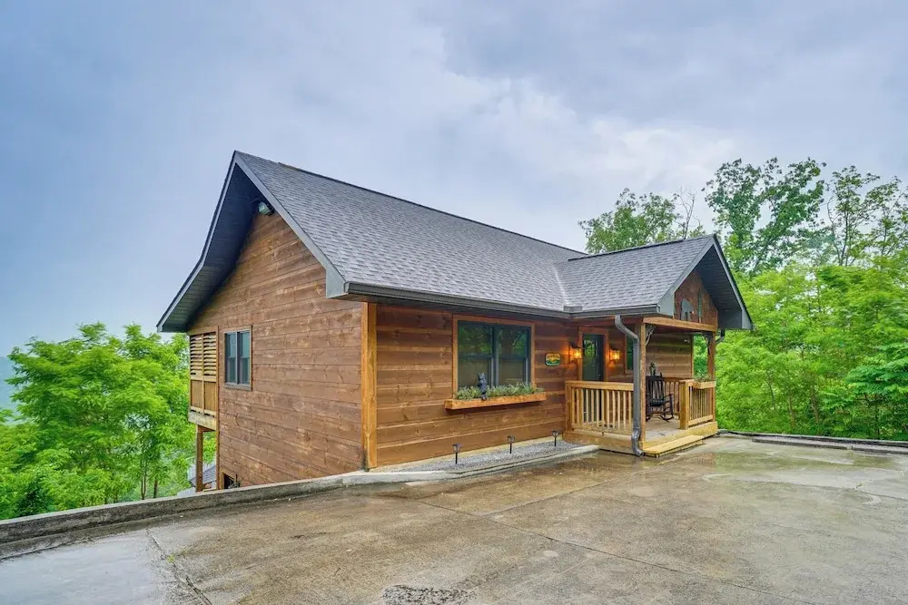 Private Hot Tub: Gatlinburg Cabin in the Clouds