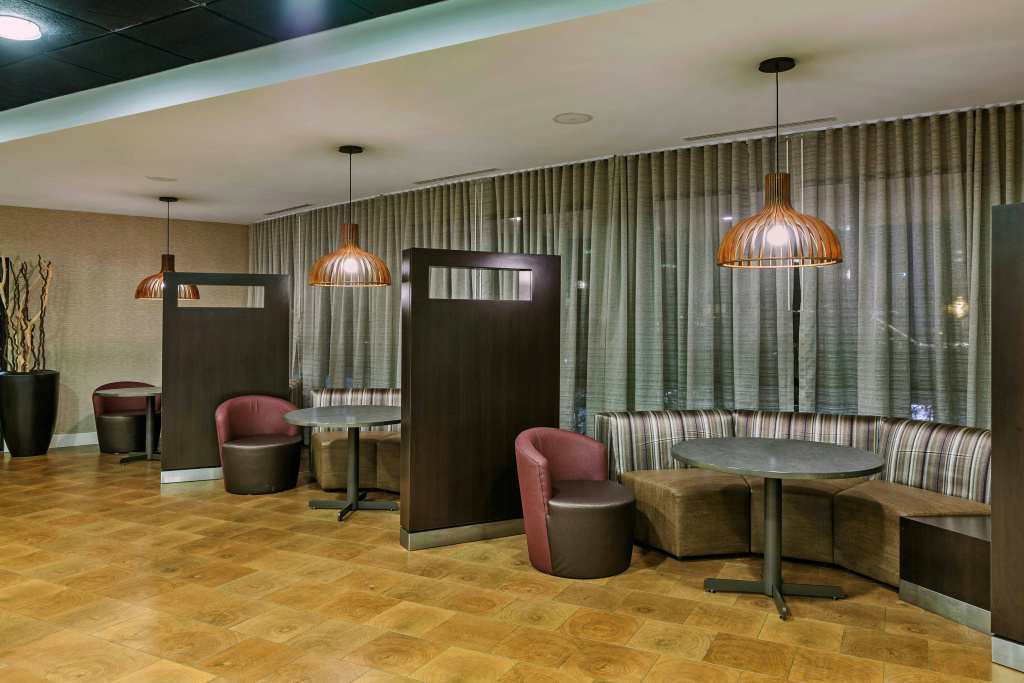 Courtyard by Marriott Tulsa Woodland Hills - Général