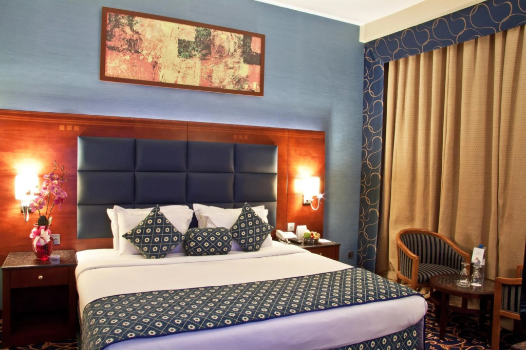 Hotel photo 12