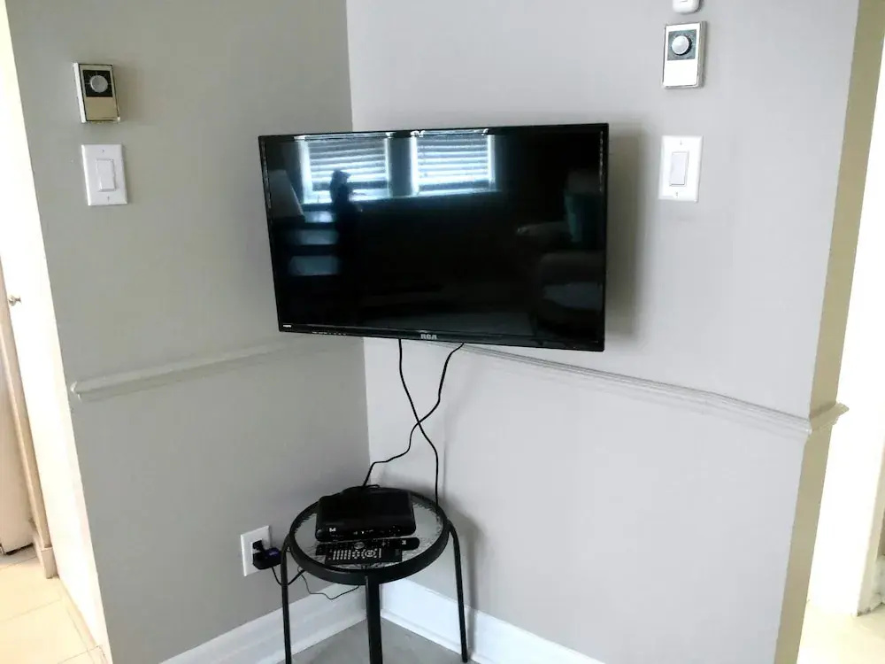 Spectacular 1BR Unit