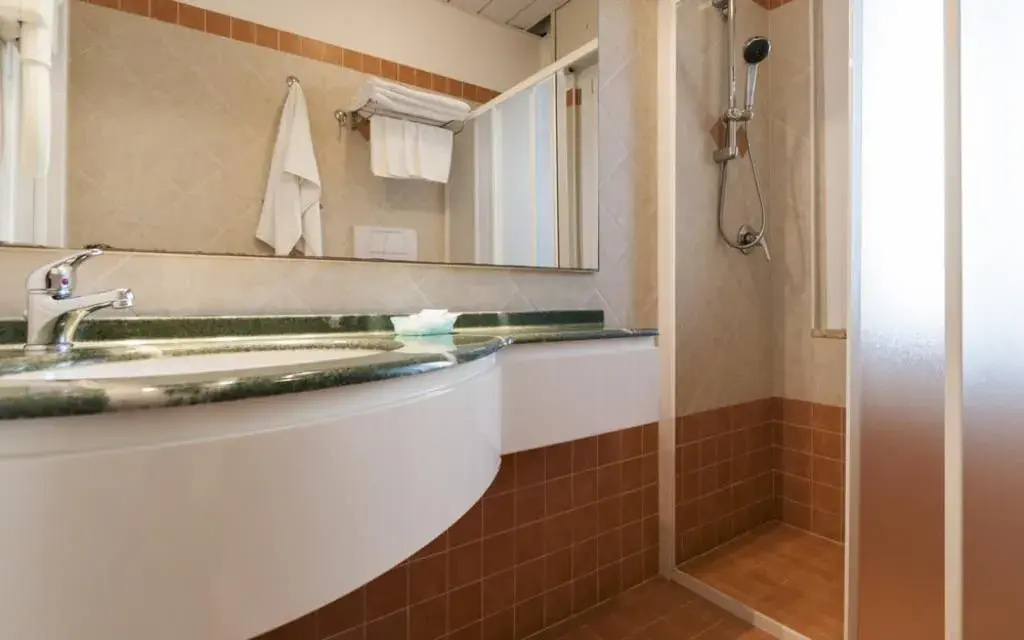 Hotel photo 32