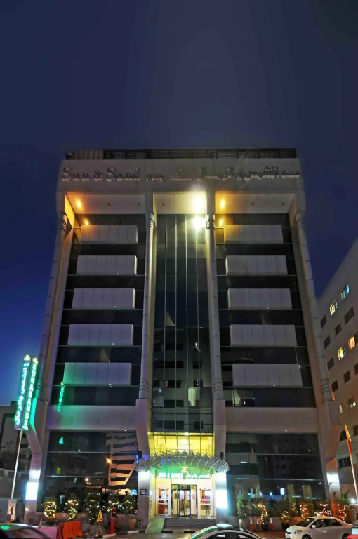 Sun and Sands Hotel — фото