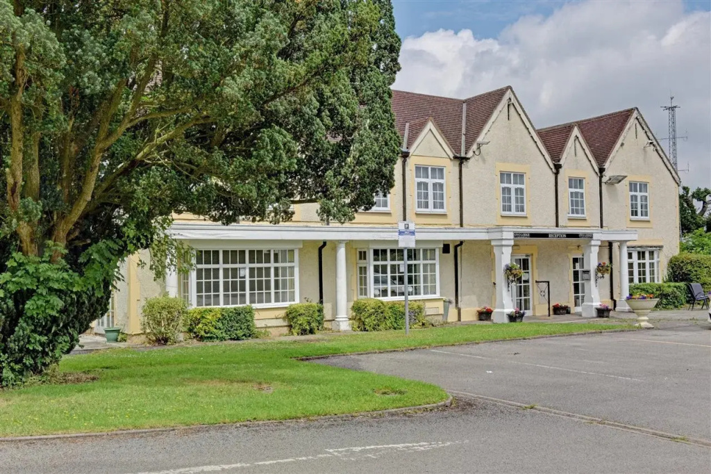 OYO the Gables Hotel, Birmingham Airport