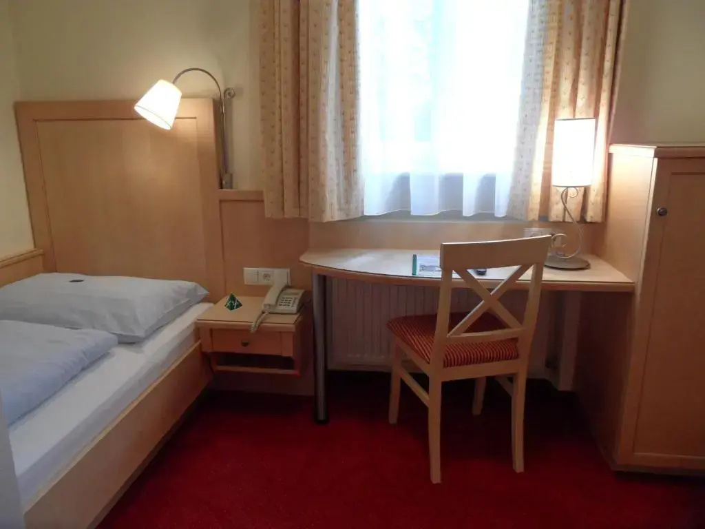 Katrin Pension - Chambres