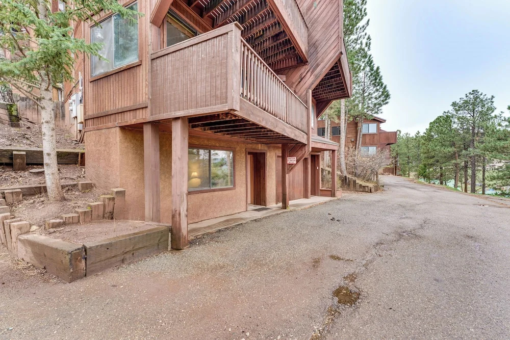 Walk to Chair Lift: Angel Fire Condo w/ Mtn Views