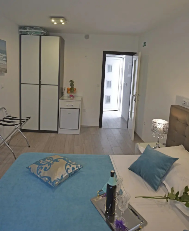 Premium room
