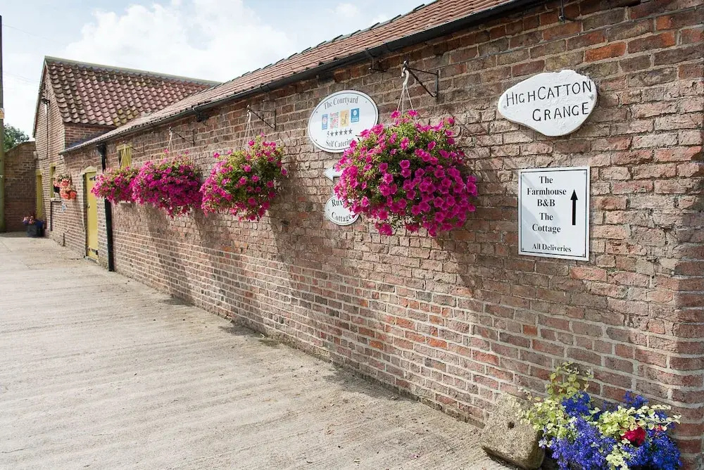 The Courtyard at High Catton Grange