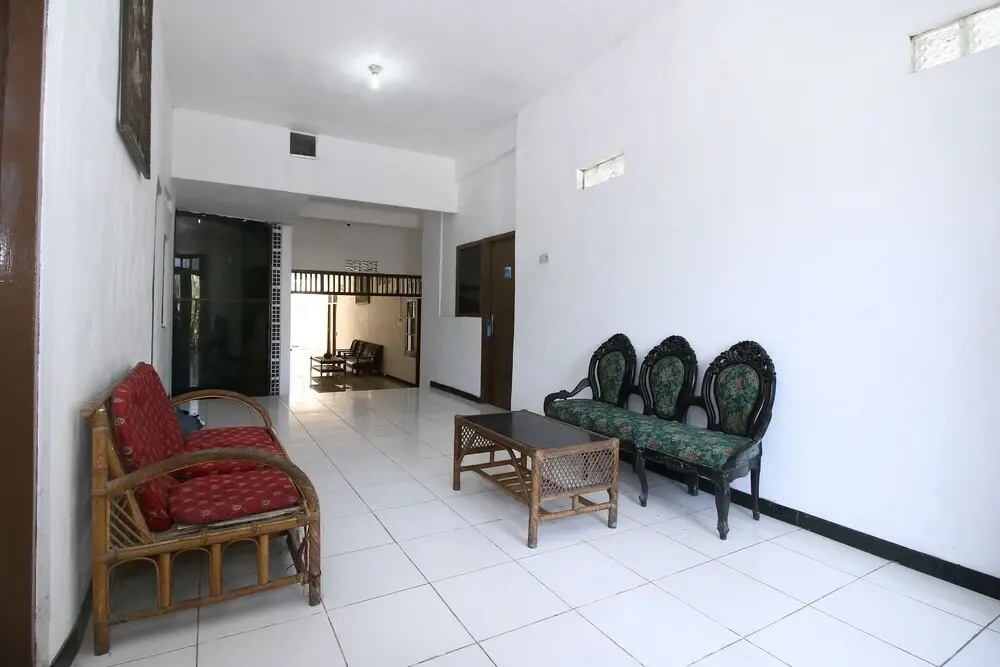 Airy Eco Syariah Rungkut Raya Medokan Sawah 28 Surabaya