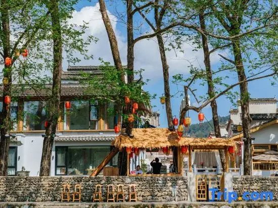 Hongcun Xiyun Yingyue Holiday Select Intelligent High-end Designer Homestay