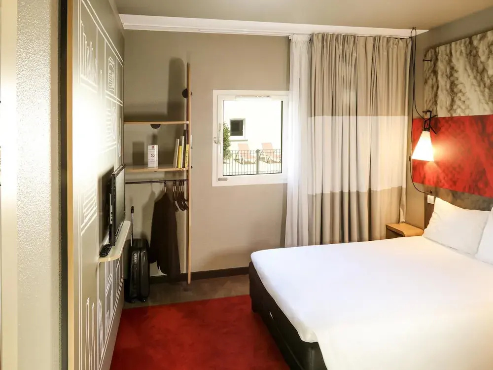 Standard Quadruple room (full double bed)
