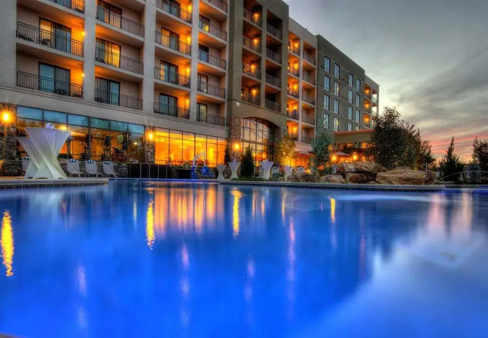 Courtyard Pigeon Forge
