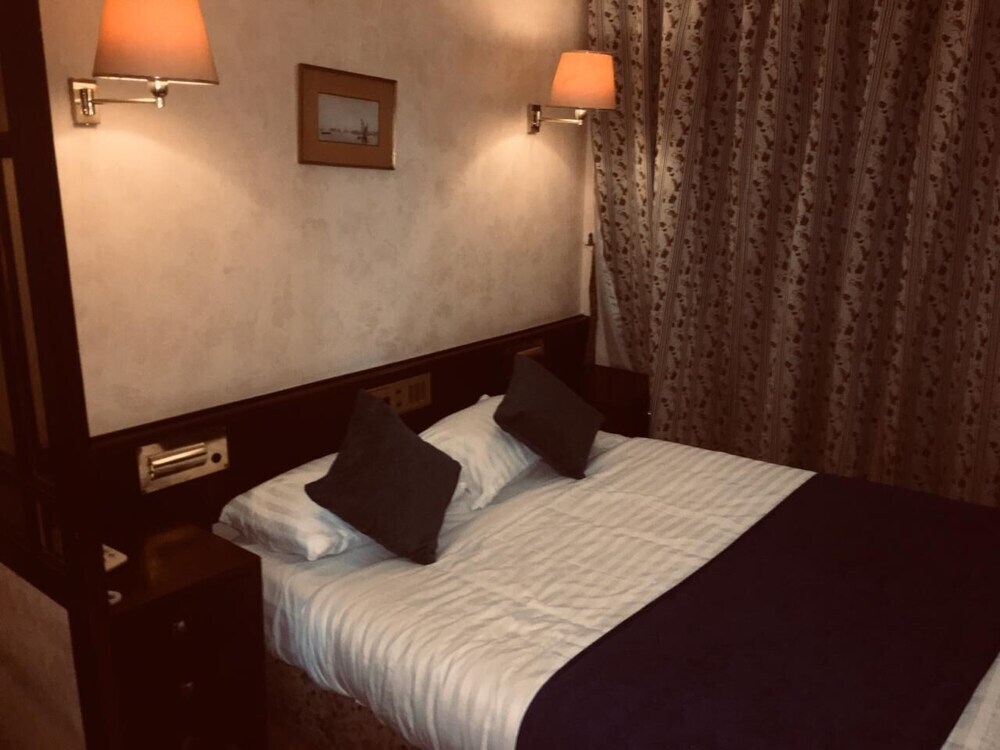 Diamond ship Hotel — фото 3