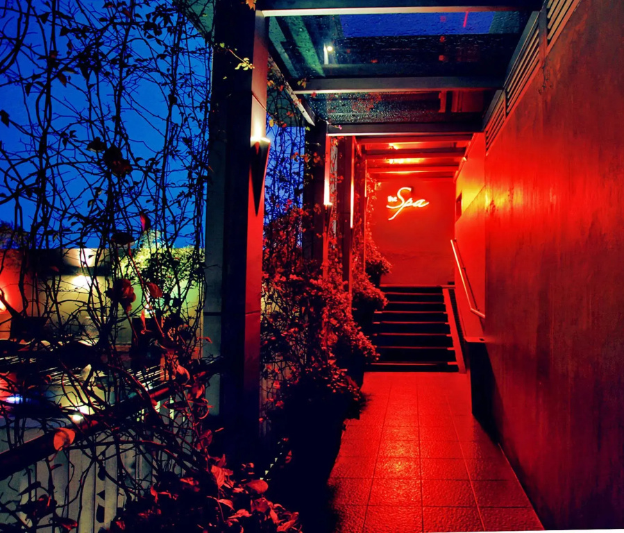 Sparks Life Jakarta, ARTOTEL Curated