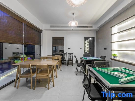 Anji Yi'an B&B (Tianmu Mountain Drifting Store)