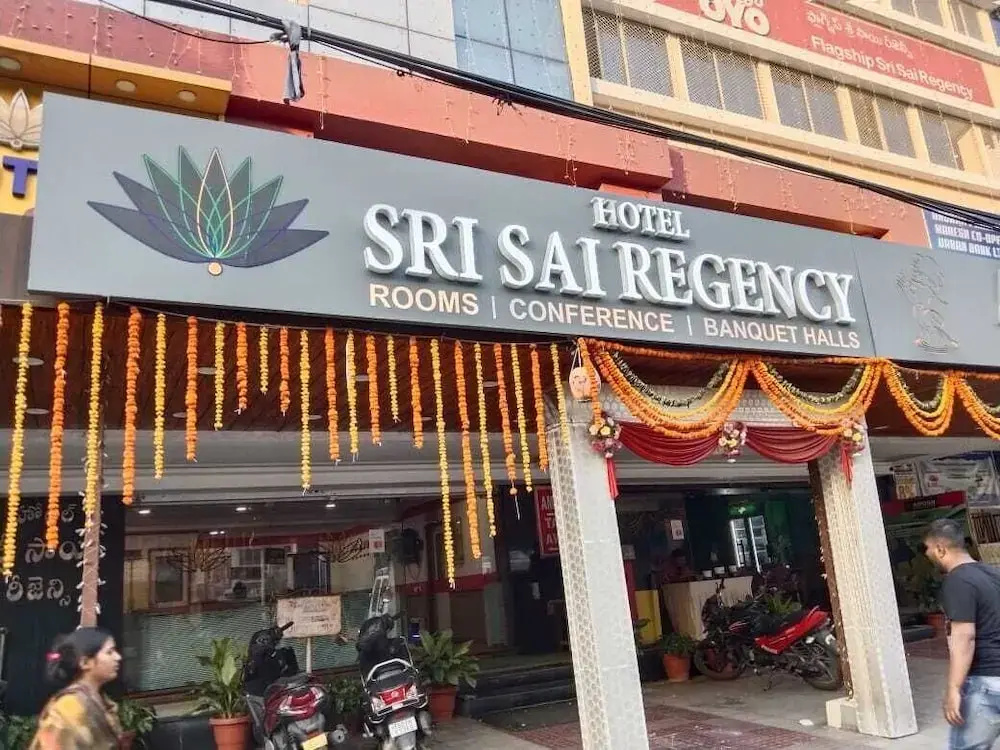Hotel Sri Sai Regency - Général