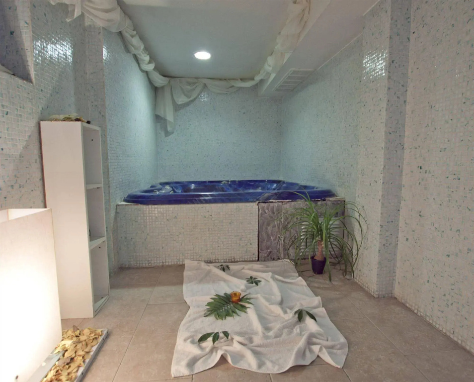 Hotel photo 11