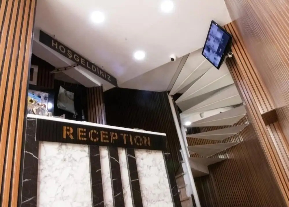 mesil hotel — 2