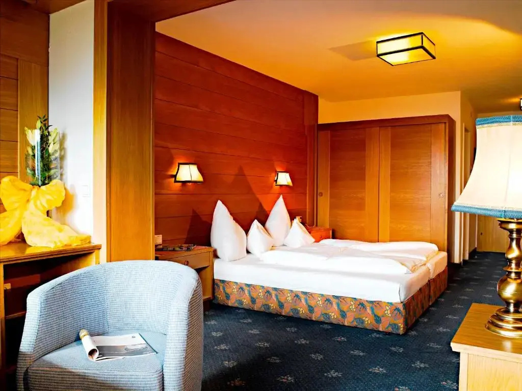Economy room